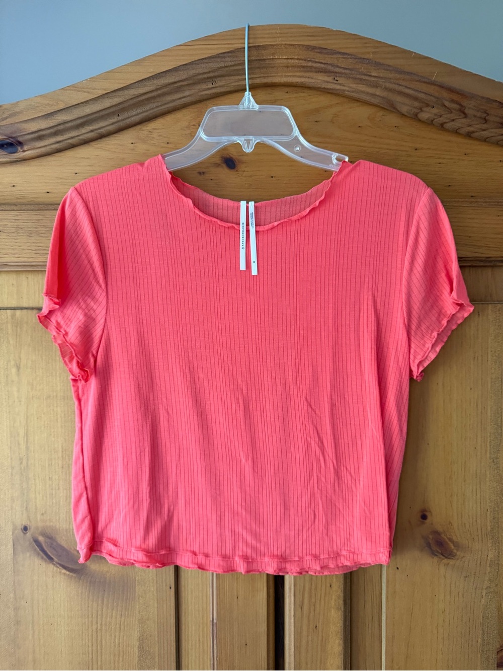 Anthropologie Coral Ribbed Lettuce-Edge Short Sleeve Crop